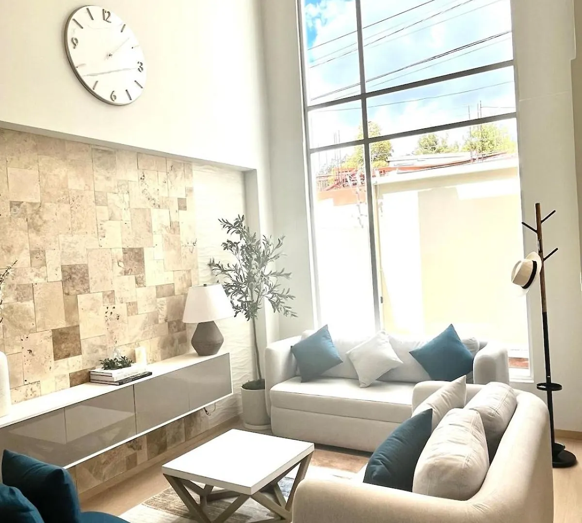 Modern Casa Mila En Cuenca Ecuador Villa Holiday home