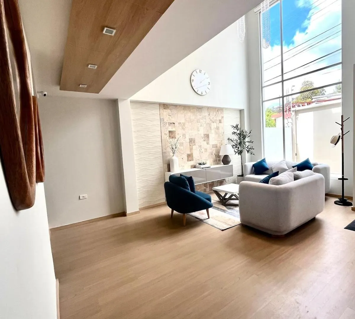 Modern Casa Mila En Cuenca Ecuador Villa Holiday home